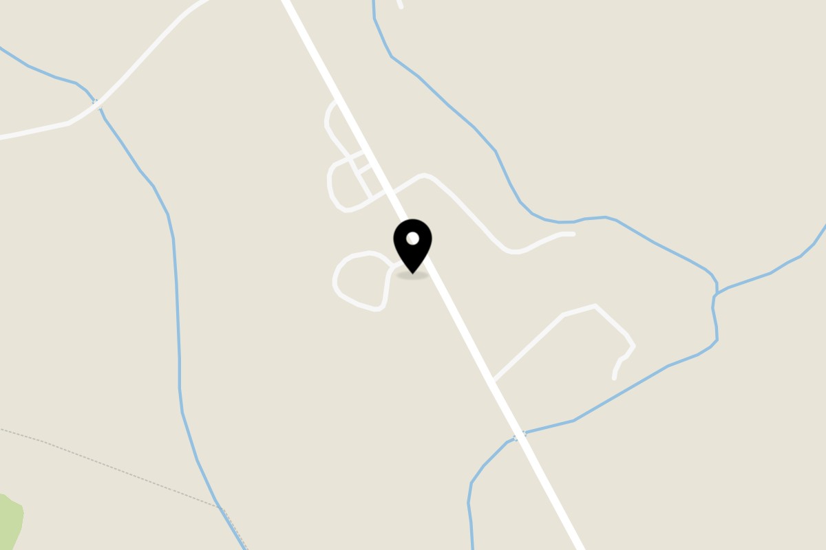 Map showing the location of CraveN Pizza on 8395 US-17 in Vanceboro